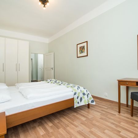פראג Hotel Orion מראה חיצוני תמונה