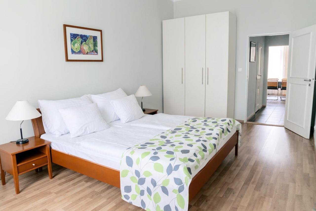 פראג Hotel Orion מראה חיצוני תמונה