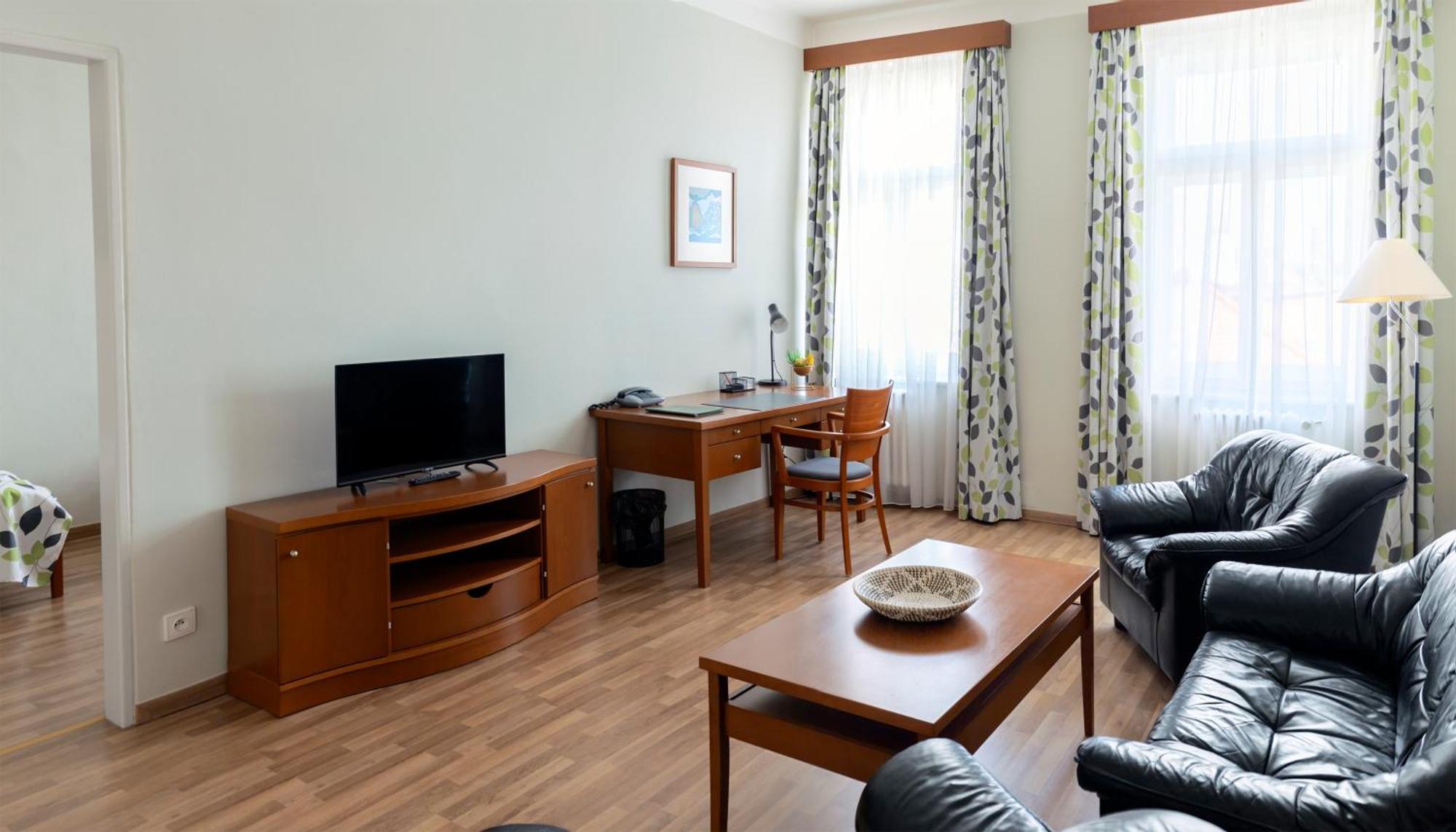 פראג Hotel Orion מראה חיצוני תמונה